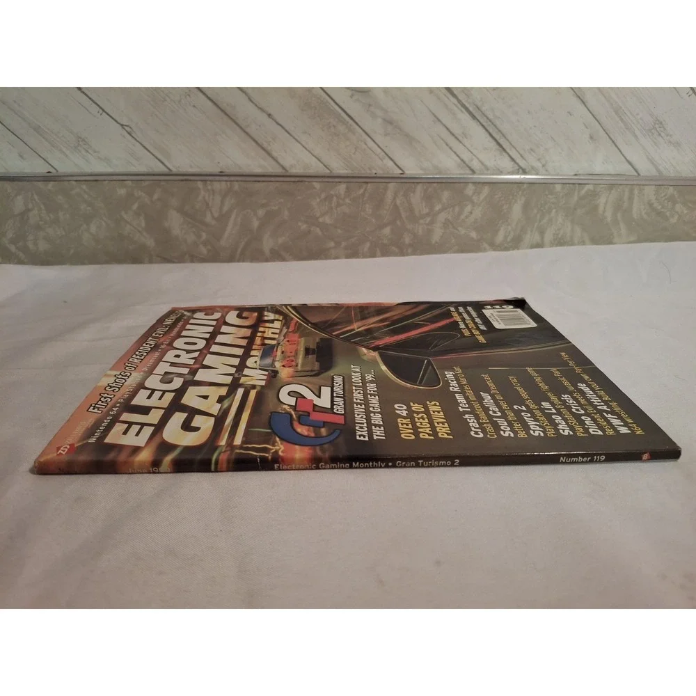 EGM Monthly Magazine Gran Turismo 2 Issue 119 1999 Resident Evil 3 Silent Hill